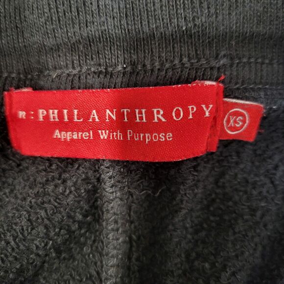 N: Philanthropy Size XS Women's Studded Jogger Pants Black Fleece - Picture 8 of 15